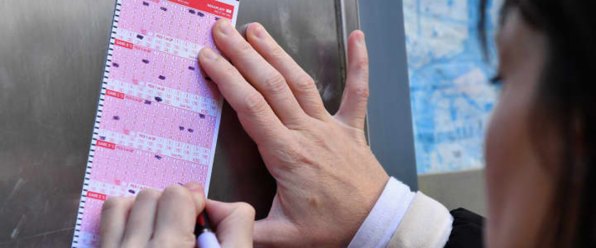 Une Californienne retire ses 426M$ du Mega Millions 5 mois plus tard