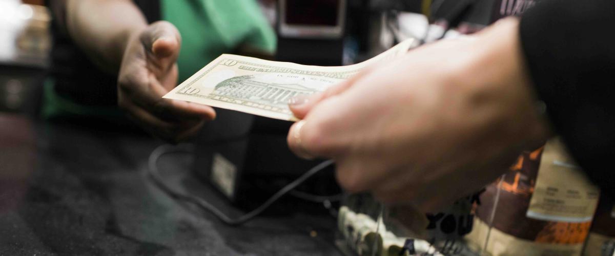 Un frère et une sœur de Caroline du Nord remportent 25 000 $ par an à vie à la loterie Lucky for Life