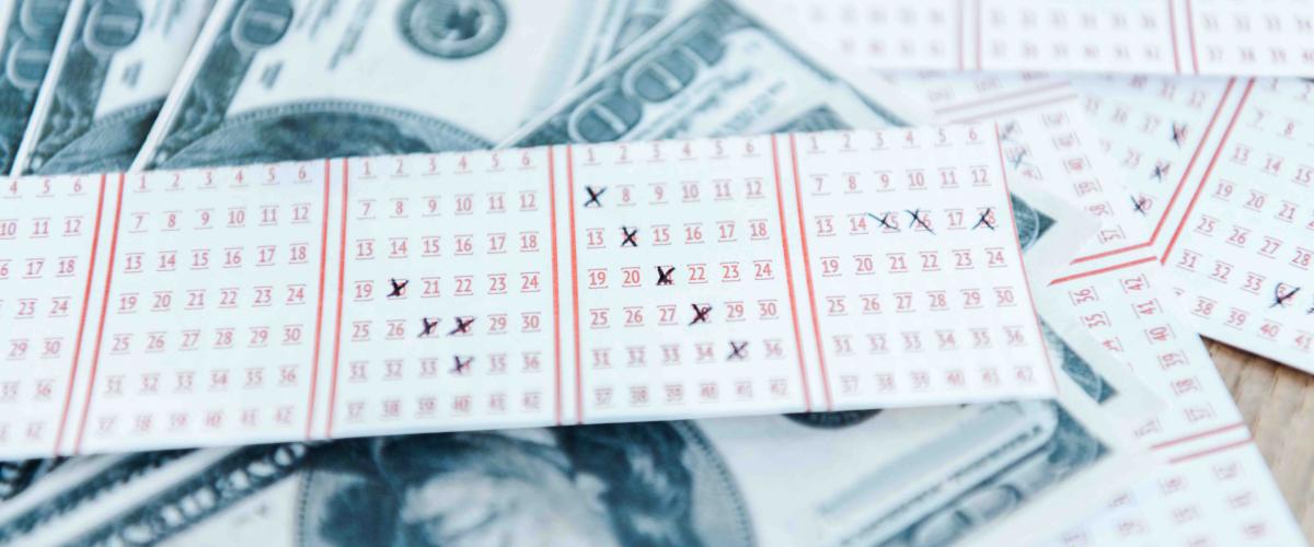 Une femme du Michigan, fidèle à la Lotto 47 depuis des décennies, remporte le jackpot de 1,1 million de dollars