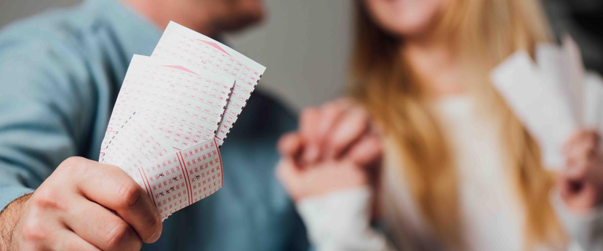 Un homme du Maryland évite de donner un ticket de loterie gagnant de 50 000 dollars